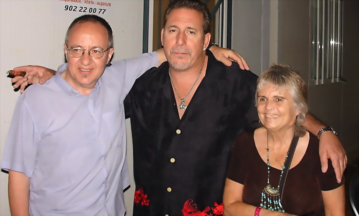 Vicente Zúmel, Randy Chortkof (Delta Groove Manager) & Mrs Zúmel